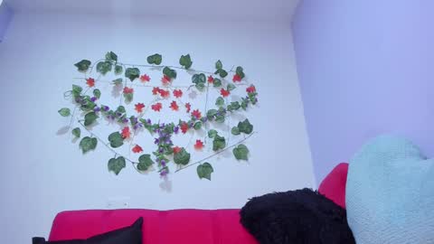 juliana online show from 02-24-25, 09:10