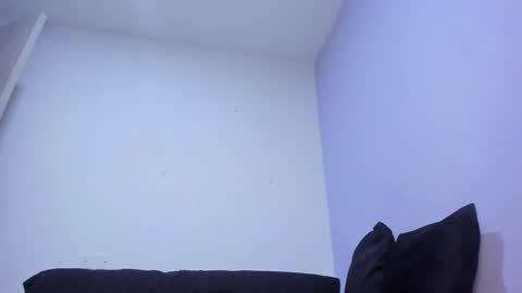 juliana online show from 02-28-25, 09:04