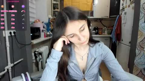 Nika online show from 04-19-26, 06:10