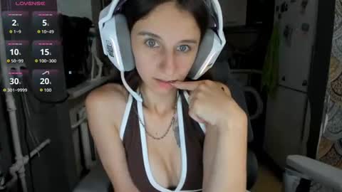Nika online show from 07-28-26, 04:39