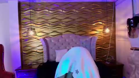 Nina Harpper online show from 07-16-26, 01:06