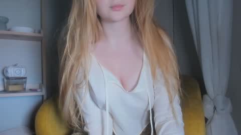  Adalin  online show from 11-25-25, 09:15