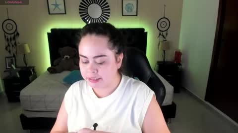 Olivia jones online show from 06-09-26, 12:17