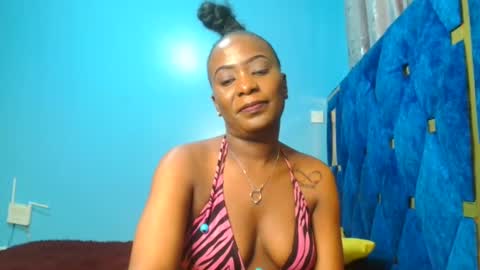 Snapshot of _peach_p chatting on 02-12-25, 06:29 Peach online show from 02-12-25, 06:29