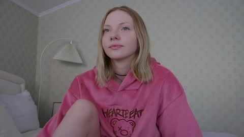 Viktoria online show from 04-04-26, 07:50