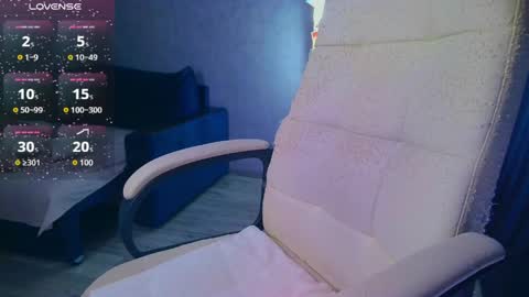 Ilona online show from 04-06-26, 05:52