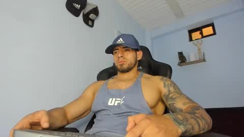 Snapshot of _poseidon1_ chatting on 03-08-25, 06:47 Poseidon online show from 03-08-25, 06:47