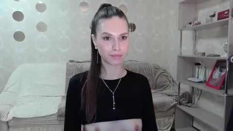 _pretty_fox_ online show from 10-01-25, 02:12