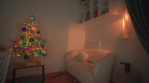 Eva online show from 12-17-24, 03:17