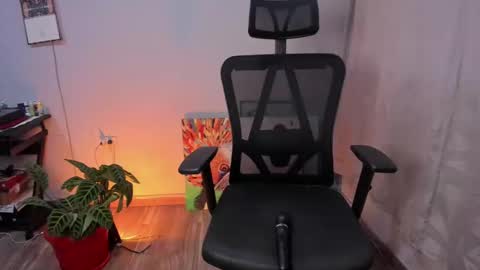 Cherr online show from 03-05-25, 11:27