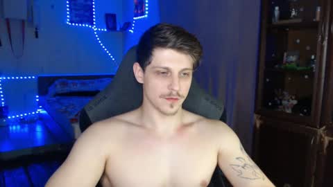 Snapshot of _purrari chatting on 12-23-24, 04:22 Vampire online show from 12-23-24, 04:22