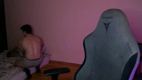 Snapshot of _purrari chatting on 02-16-26, 10:39 Vampire online show from 02-16-26, 10:39