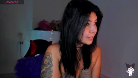 Snapshot of _rachell1 chatting on 05-15-26, 11:39 Stefany online show from 05-15-26, 11:39