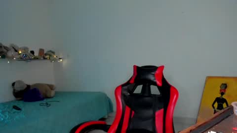 Snapshot of _rachell1 chatting on 06-06-26, 11:48 Stefany online show from 06-06-26, 11:48