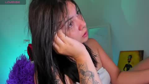 Snapshot of _rachell1 chatting on 06-15-26, 03:25 Stefany online show from 06-15-26, 03:25