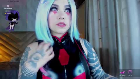 Snapshot of _raven_black chatting on 11-09-25, 01:53 Raven online show from 11-09-25, 01:53