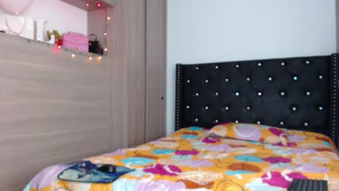 Samara Romero online show from 01-18-25, 11:55