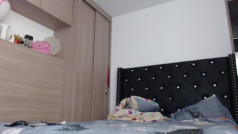 Samara Romero online show from 02-05-25, 03:13