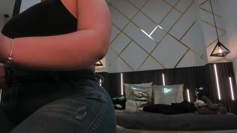 rebecca online show from 12-05-25, 02:03