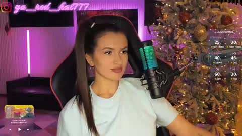 Snapshot of _red_hat_7 chatting on 02-01-26, 12:20 -RED HAT- online show from 02-01-26, 12:20