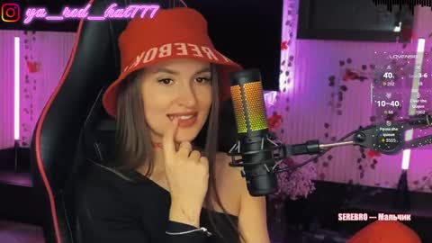 Snapshot of _red_hat_7 chatting on 05-14-26, 06:15 -RED HAT- online show from 05-14-26, 06:15