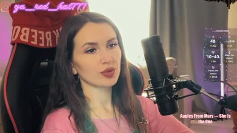 Snapshot of _red_hat_7 chatting on 05-27-26, 01:57 -RED HAT- online show from 05-27-26, 01:57