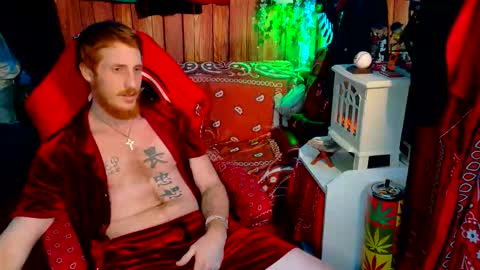 Snapshot of _redxxx chatting on 01-09-26, 01:08 REDxxx online show from 01-09-26, 01:08