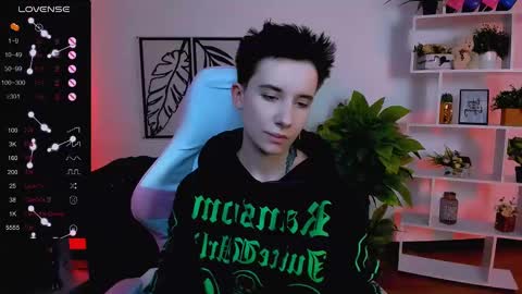 Rein online show from 02-12-25, 12:22