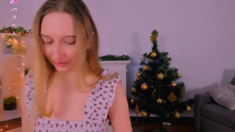 I am Rina online show from 12-19-24, 06:45