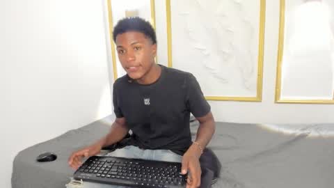 Rico online show from 10-24-25, 08:49