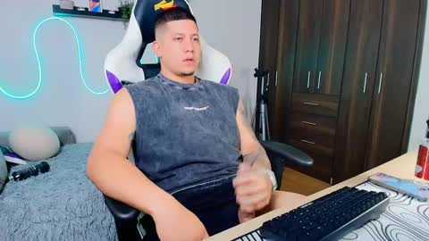 Roberto online show from 01-31-25, 06:02