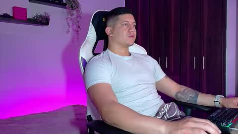 Roberto online show from 10-20-25, 12:27