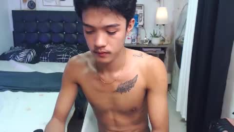 Snapshot of _robinmartinxx chatting on 02-28-25, 05:48 _robinmartinxx online show from 02-28-25, 05:48