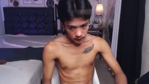 Snapshot of _robinmartinxx chatting on 03-01-25, 05:27 _robinmartinxx online show from 03-01-25, 05:27