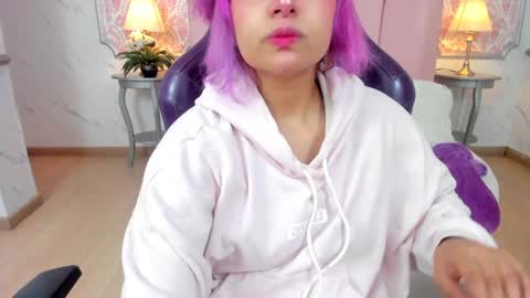 Snapshot of _saakuraa_ chatting on 12-07-24, 08:16 1430 2100 -5 online show from 12-07-24, 08:16