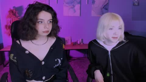 sabrina  online show from 04-23-26, 08:46