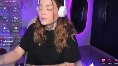 Snapshot of _sabrinamoon chatting on 01-13-25, 03:58 online show from 01-13-25, 03:58