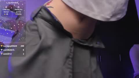 Snapshot of _sabrinamoon chatting on 02-18-25, 03:21 online show from 02-18-25, 03:21