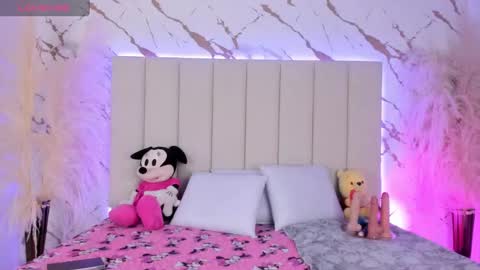 Snapshot of _samara_conner chatting on 09-11-25, 09:04 Samara online show from 09-11-25, 09:04