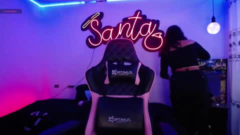  SantaLove  online show from 01-31-25, 06:57