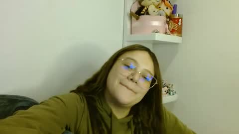 Snapshot of _sarahh_0hh chatting on 12-10-24, 02:16 Sarah online show from 12-10-24, 02:16