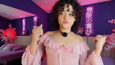 Sara online show from 04-04-26, 04:11