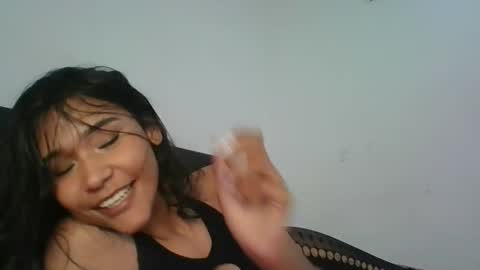 Snapshot of _sarahtomatto_ chatting on 12-26-24, 12:59 _sarahtomatto_ online show from 12-26-24, 12:59