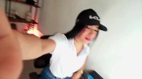 Sassy Girl online show from 02-11-26, 06:13