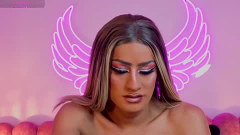 Scarlett online show from 09-17-25, 06:48