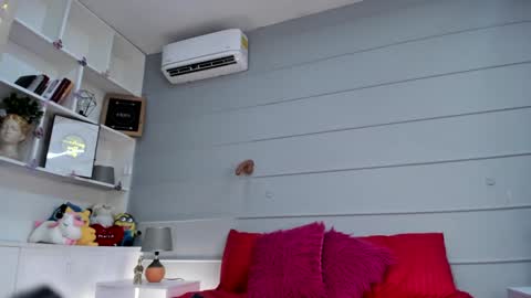 SCARLETT online show from 01-22-25, 01:53