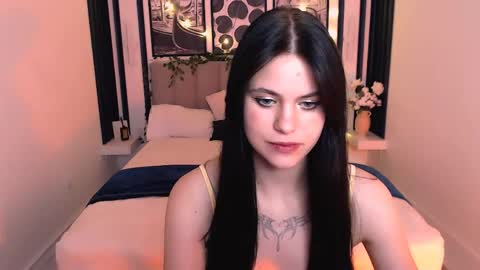 _scarlettlee_ online show from 05-13-26, 02:25