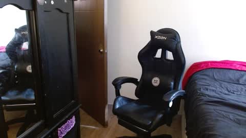 SCHNEIDER online show from 10-08-25, 08:17