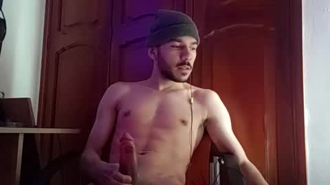 Snapshot of _sebas69 chatting on 03-06-26, 06:04 _sebas69 online show from 03-06-26, 06:04