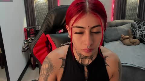 Selene online show from 02-03-25, 03:49